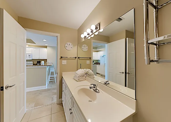 Crystal Shores * Gulf Shores