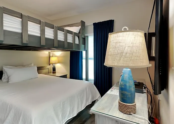 Holiday home Crystal Shores *